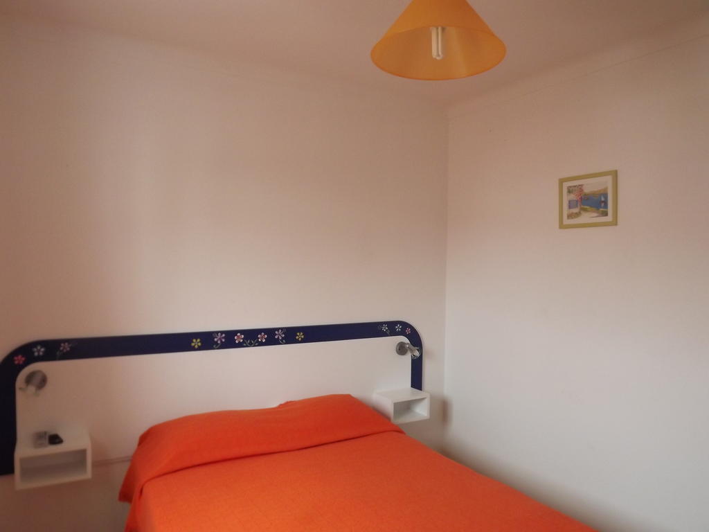 Residencia Laranjeira Hotel Одесекс Стая снимка