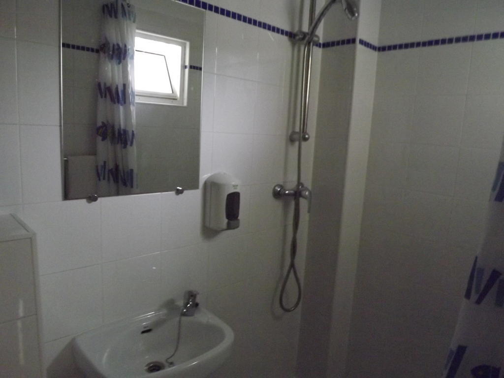 Residencia Laranjeira Hotel Одесекс Стая снимка